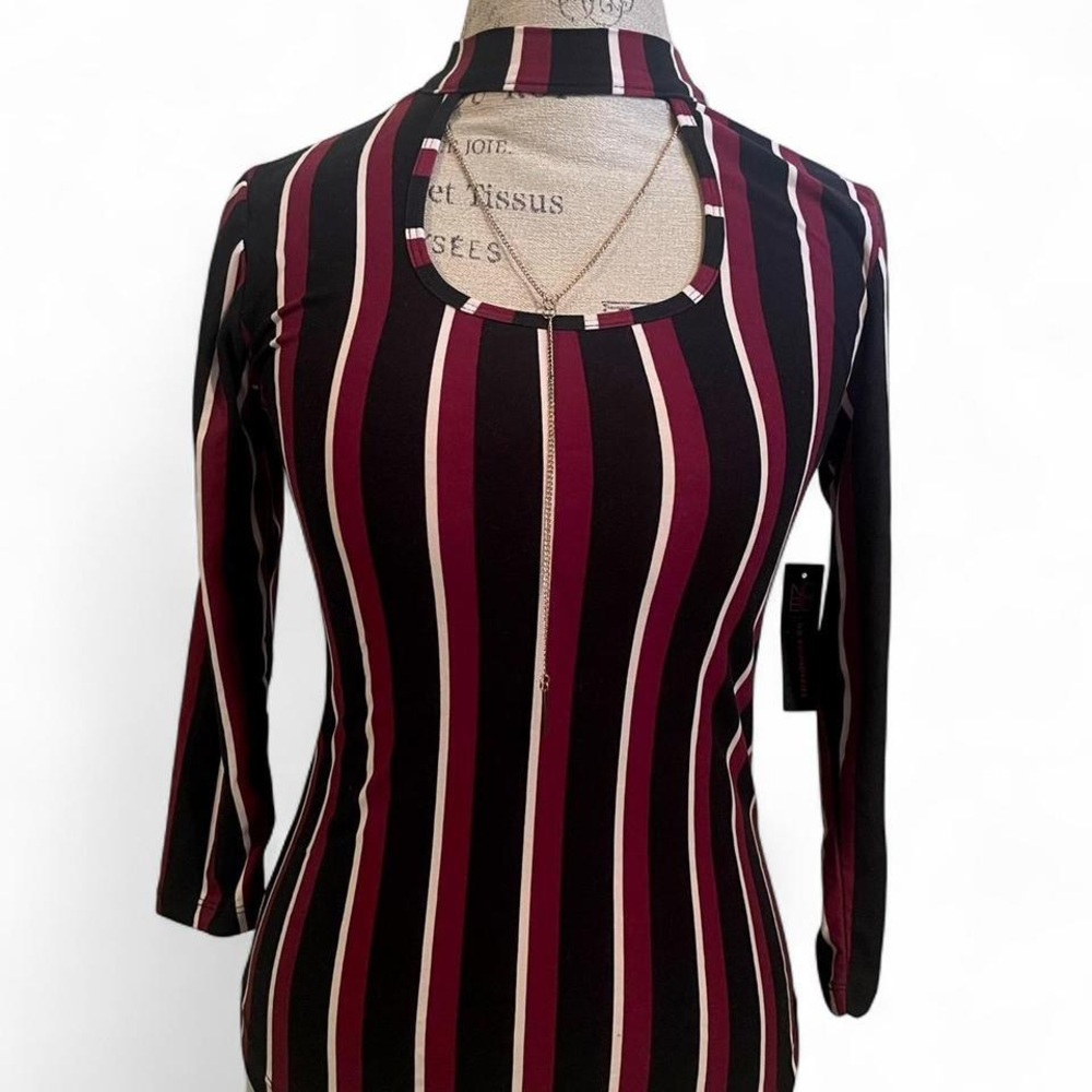 Gothic Striped Cut Out Neck with Minimalist Chain Blouse • No Boundaries Size -M
